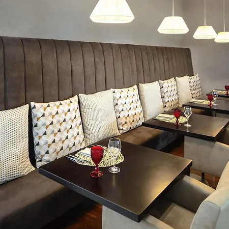 Mercure Porto Gaia 4*