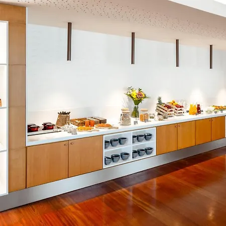 Mercure Porto Gaia Hotel 4*