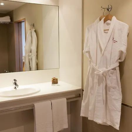 Mercure Porto Gaia Hotel 4*