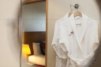 Mercure Porto Gaia Hotel 4*