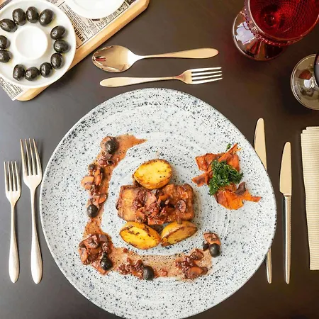 Mercure Porto Gaia 4*
